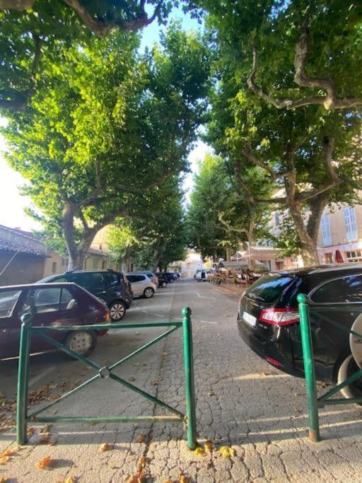 Appart Neuf Au Coeur Du Village De Collobrières Dış mekan fotoğraf